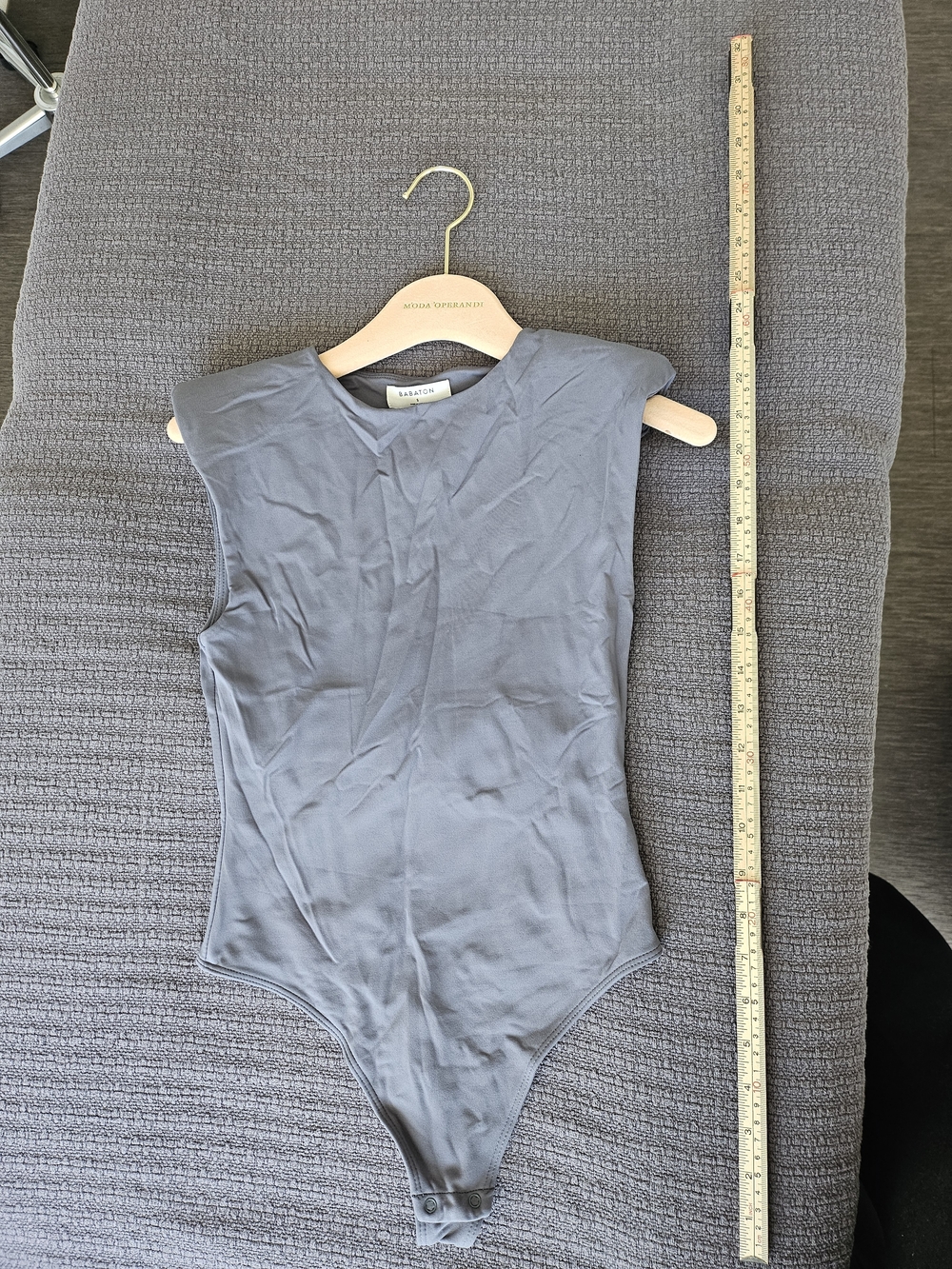 Babaton / Aritzia Sleeveless Crew Neck Bodysuit in Deep Navy - Picture 3 of 4